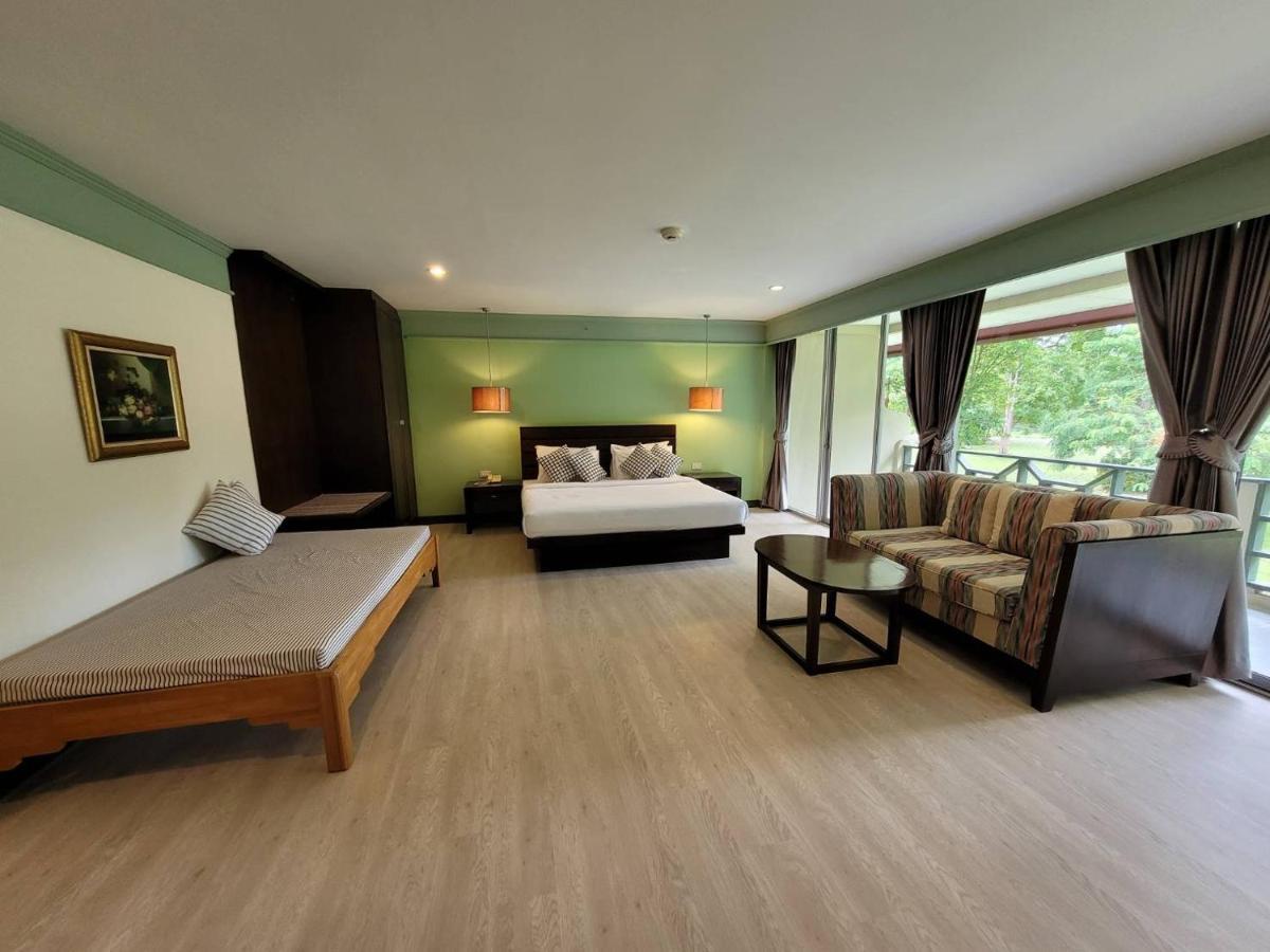 Aekpailin River Kwai Resort Канчанабури Экстерьер фото