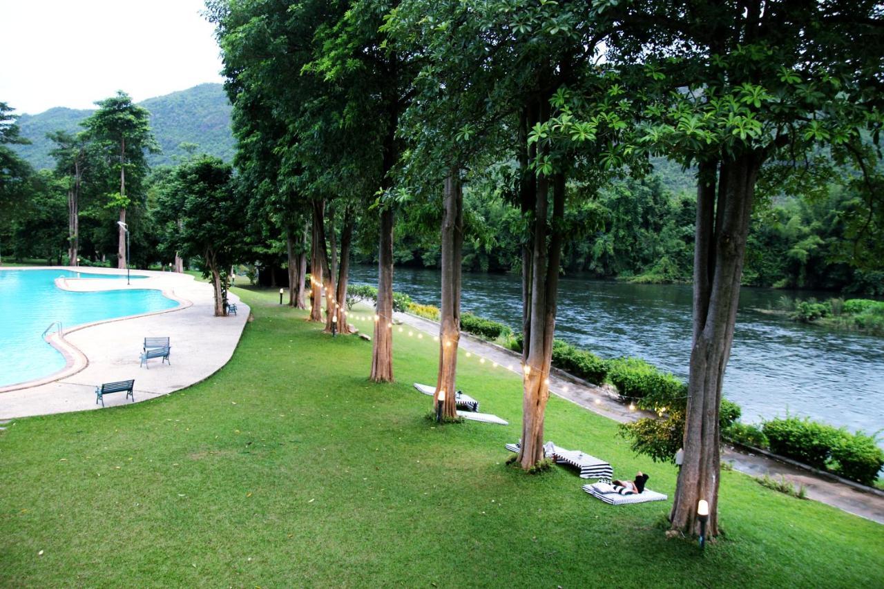 Aekpailin River Kwai Resort Канчанабури Экстерьер фото